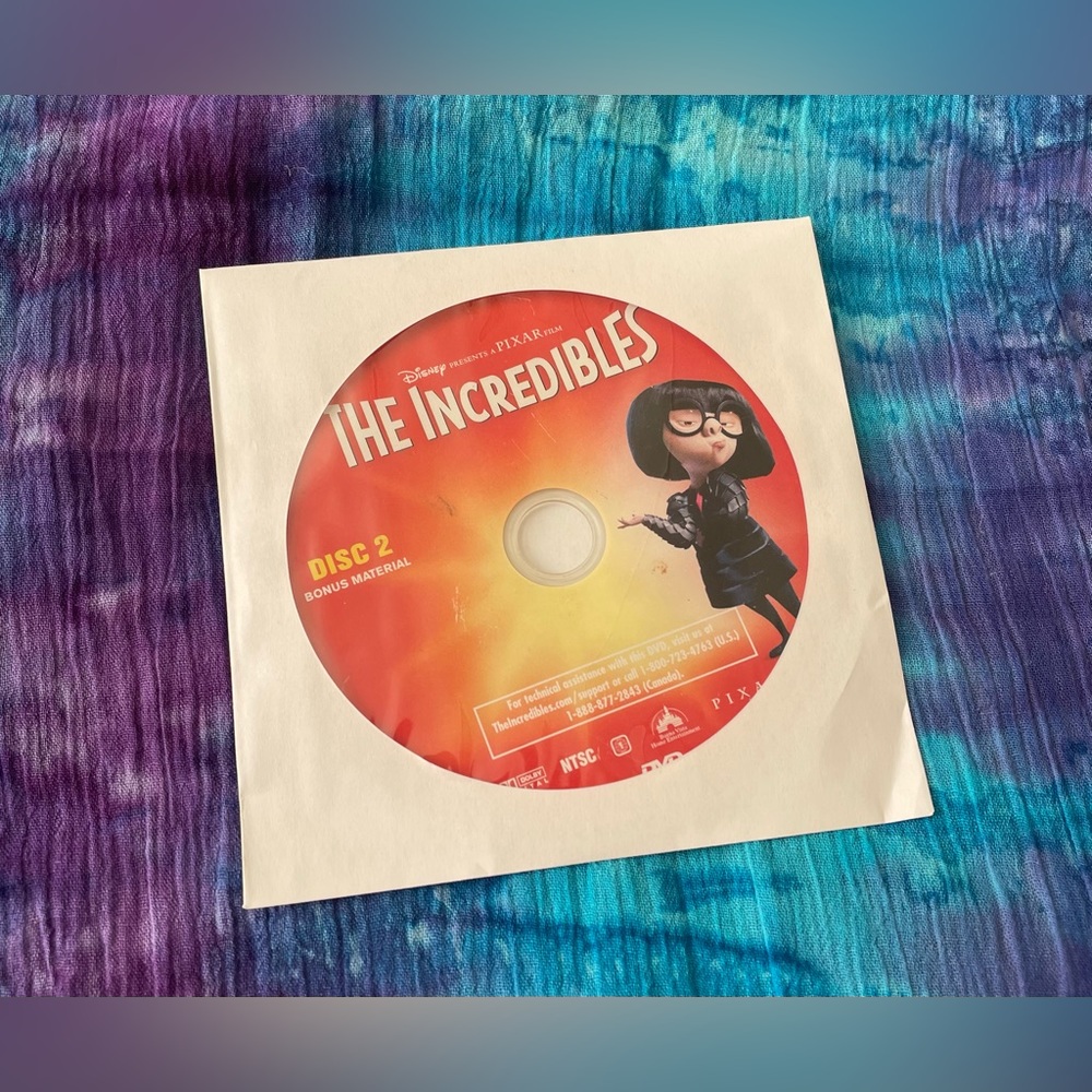 Disney World The Incredibles Incredibly Good Looking Adjustable Cap&DVD Bundle - Picture 8 of 11